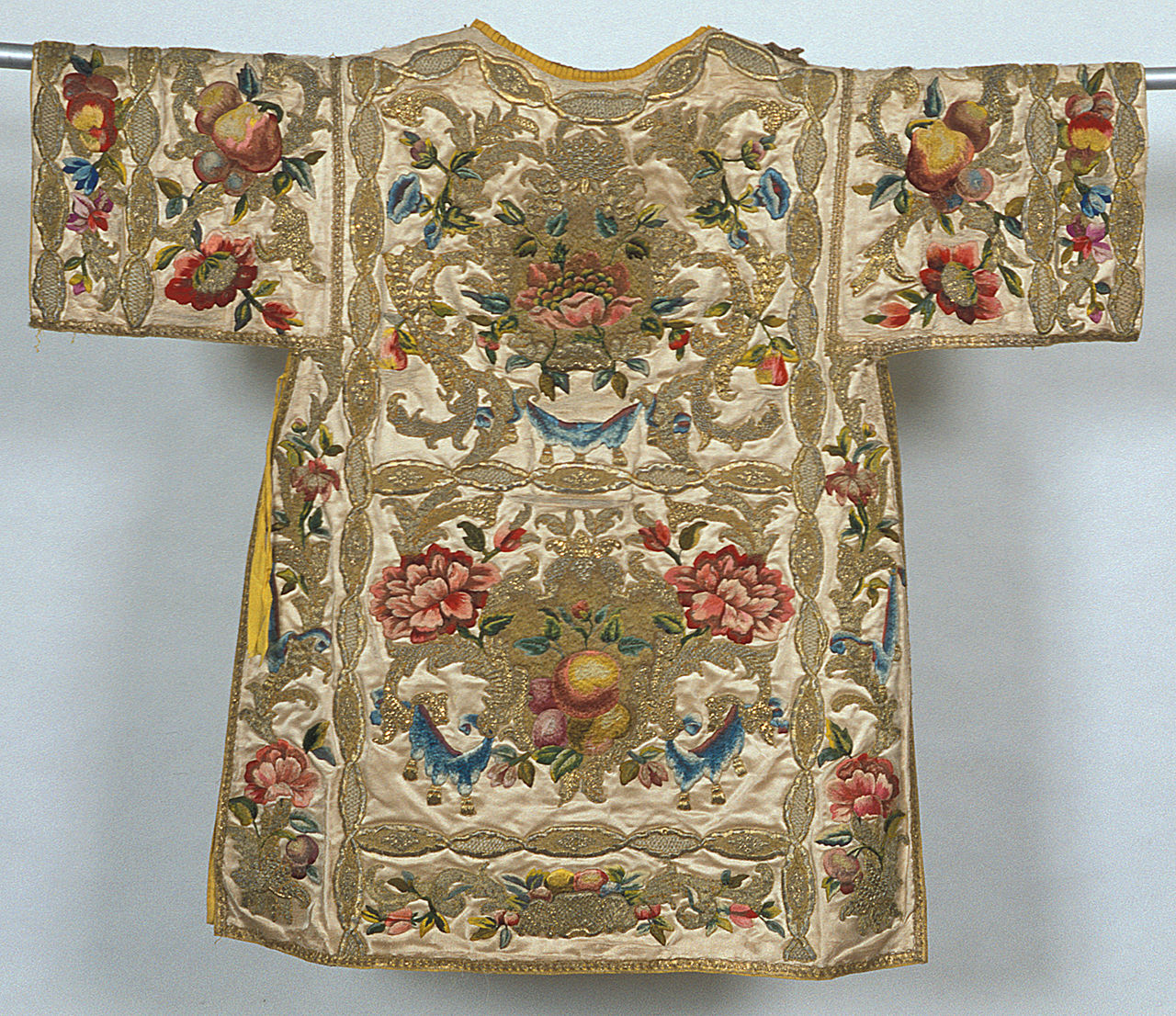 tunicella, serie - manifattura emiliana (prima metà sec. XVIII)