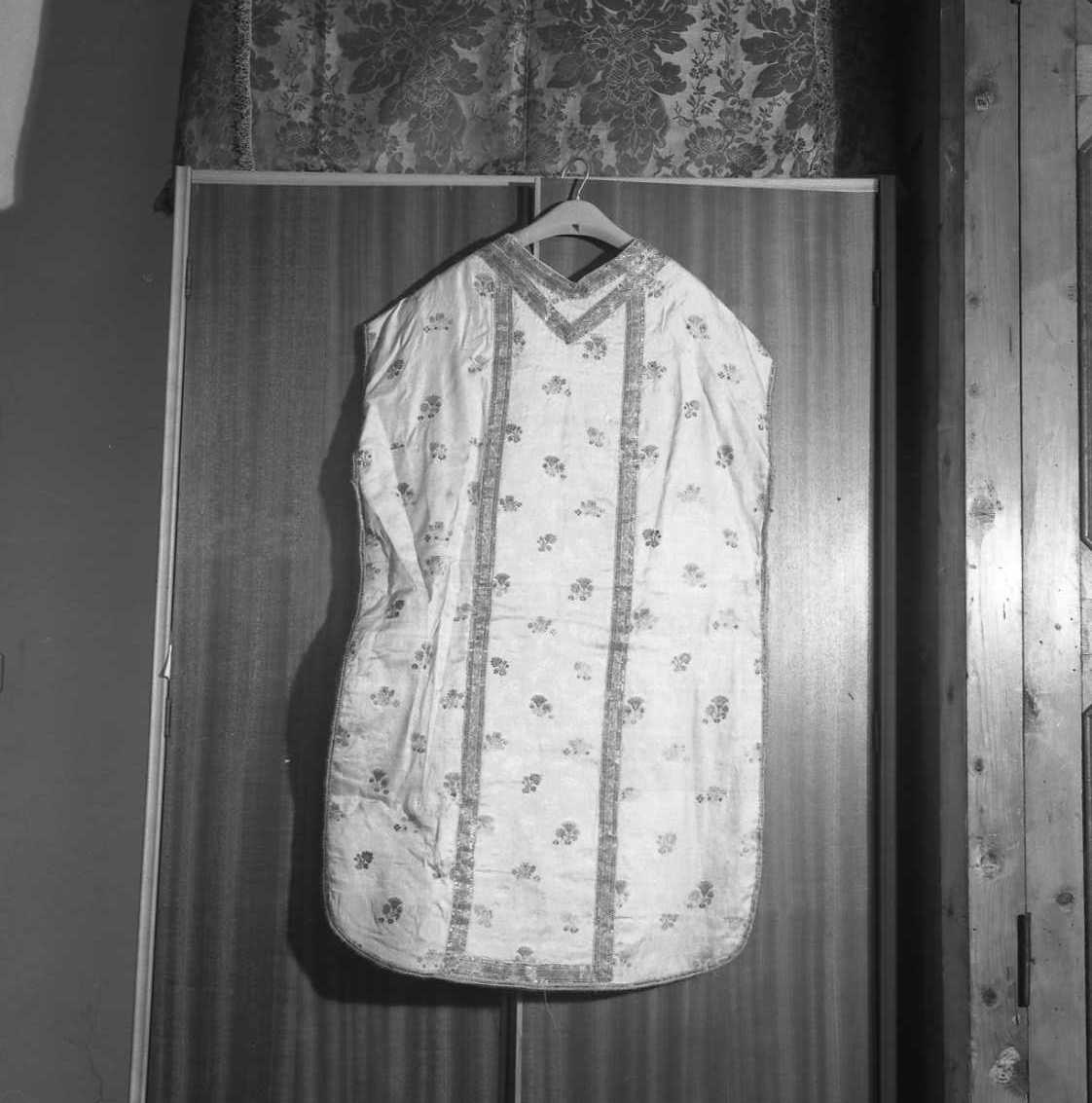 pianeta - manifattura bolognese (sec. XVIII)