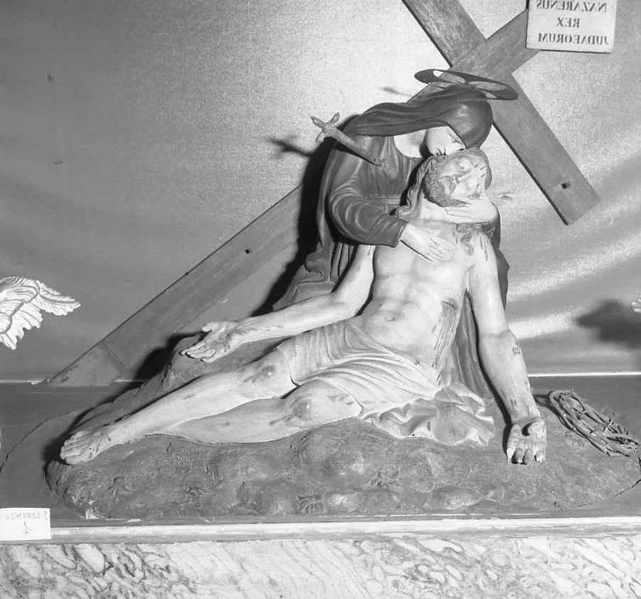 Pietà (scultura) di Mazza Giuseppe Maria (attribuito) (prima metà sec. XVIII)