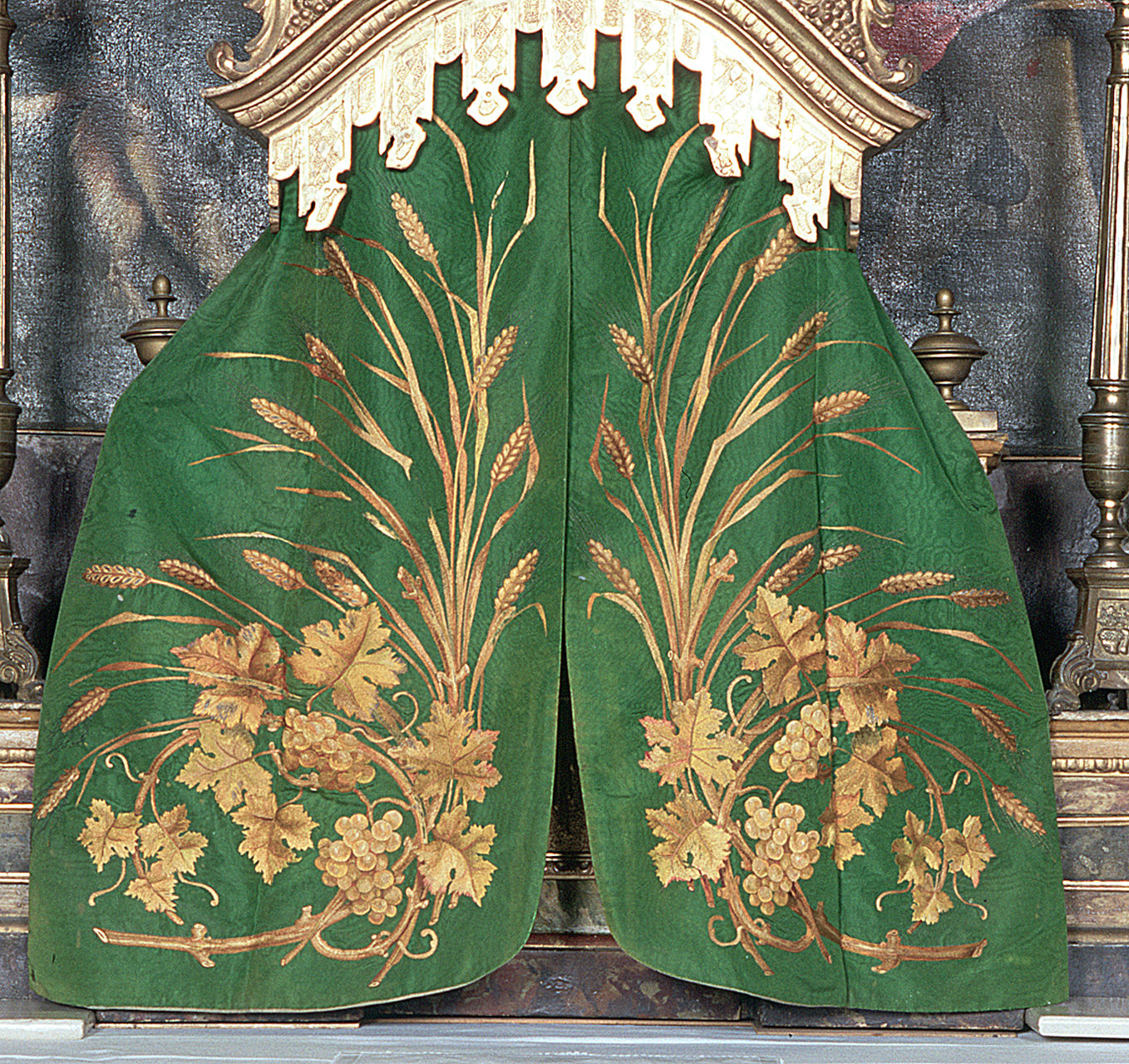 conopeo di tabernacolo - manifattura italiana (secc. XIX/ XX)