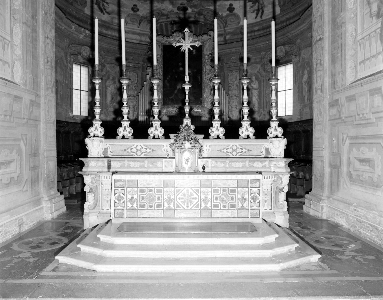 altare maggiore di Ragazzini Giuseppe (attribuito) (ultimo quarto sec. XVII)