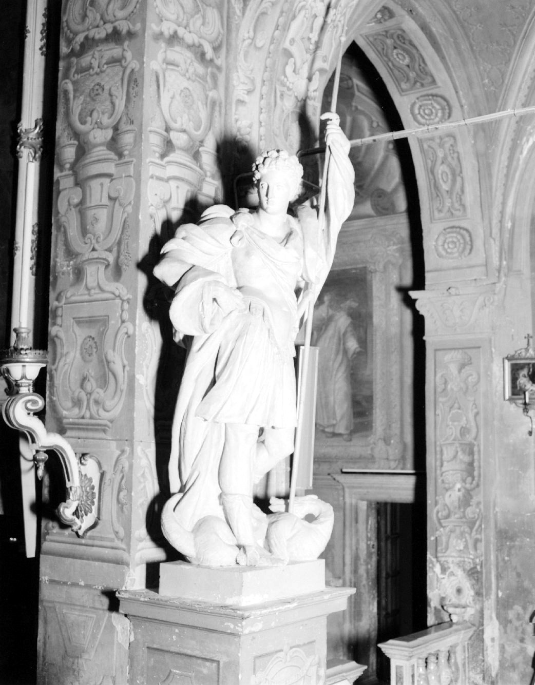 San Giorgio e il drago (scultura) di Casella Francesco (inizio sec. XVII)