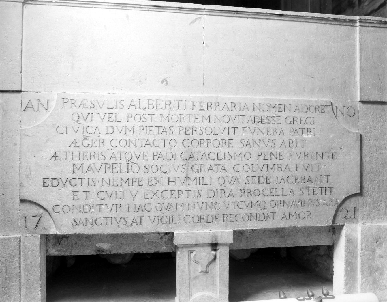 lapide - manifattura emiliana (sec. XVIII)