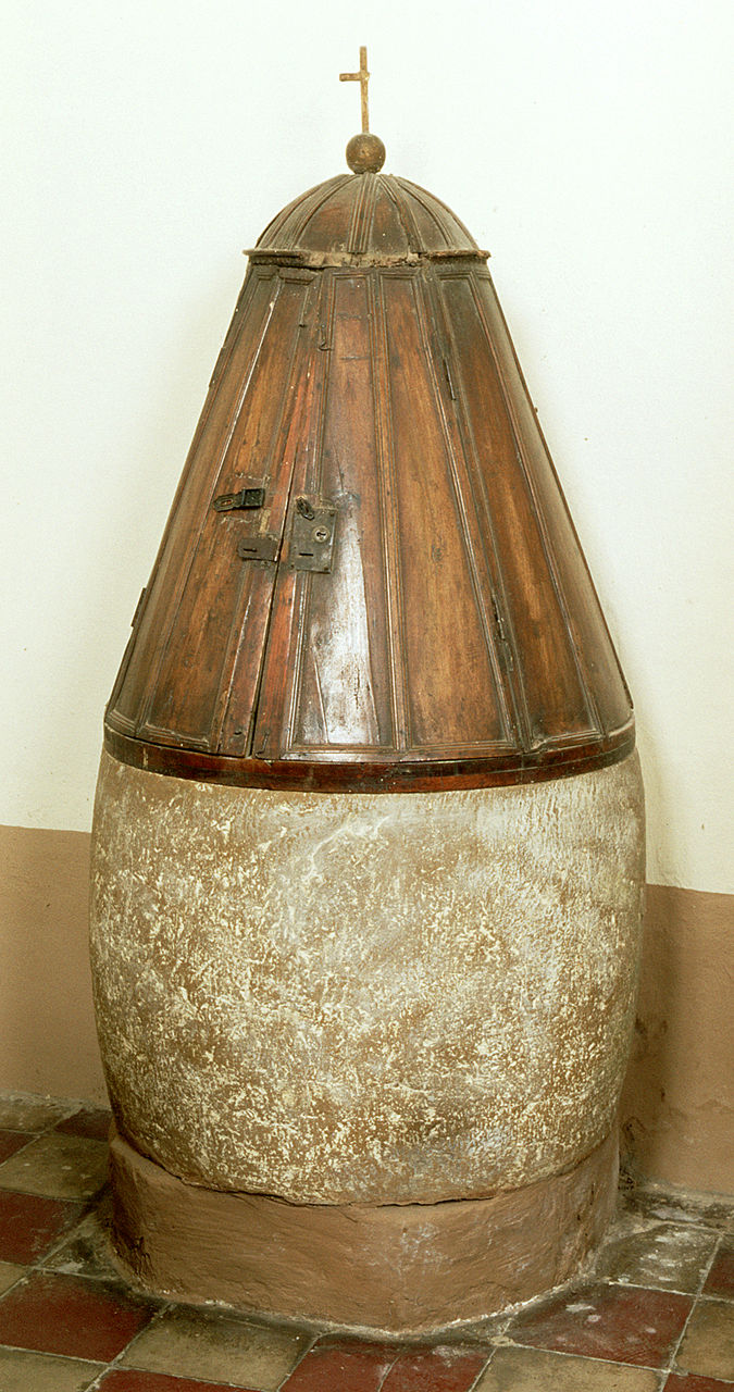 fonte battesimale, elemento d'insieme - ambito ferrarese (sec. XVII)