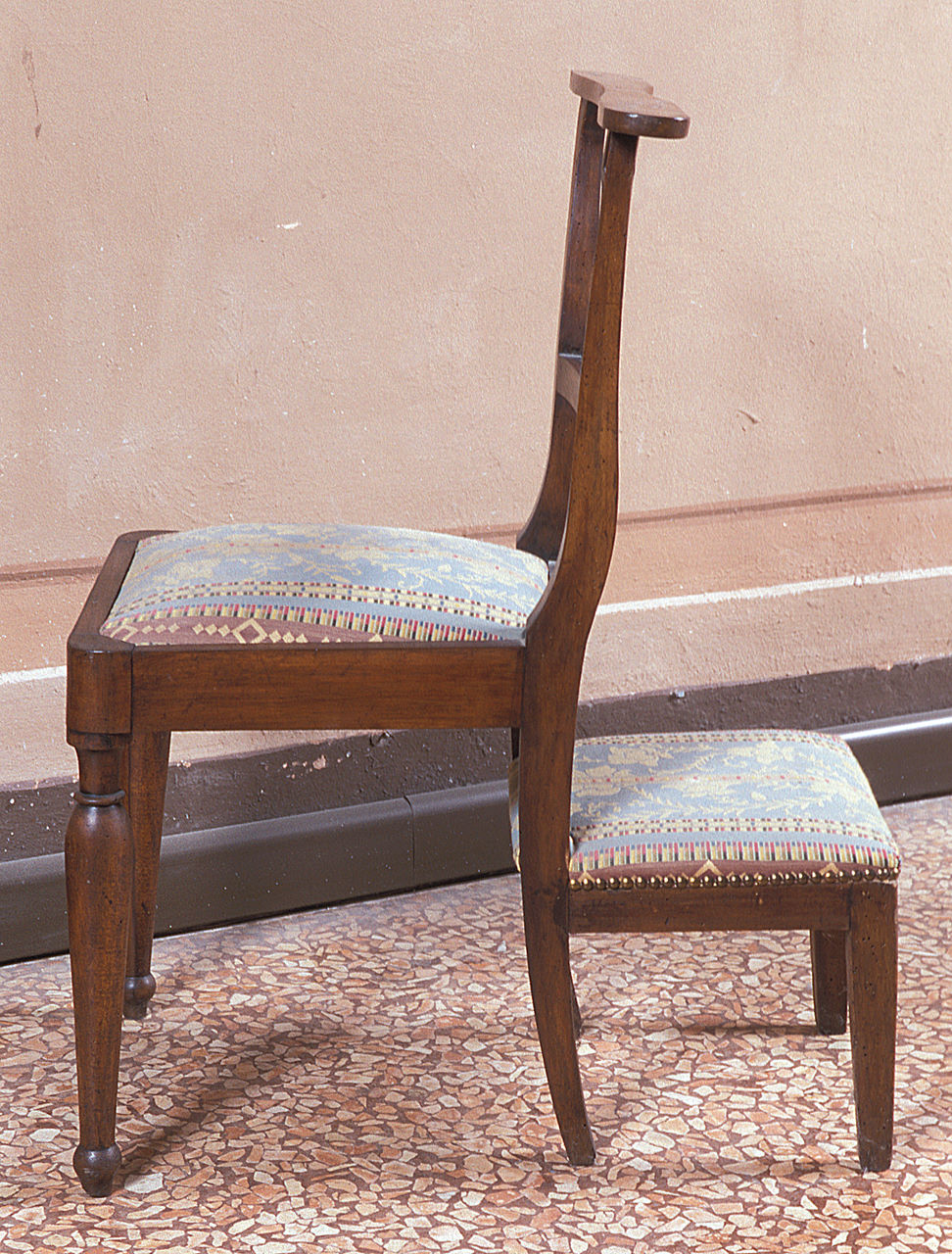 sedia con inginocchiatoio - bottega ferrarese (terzo quarto sec. XIX)