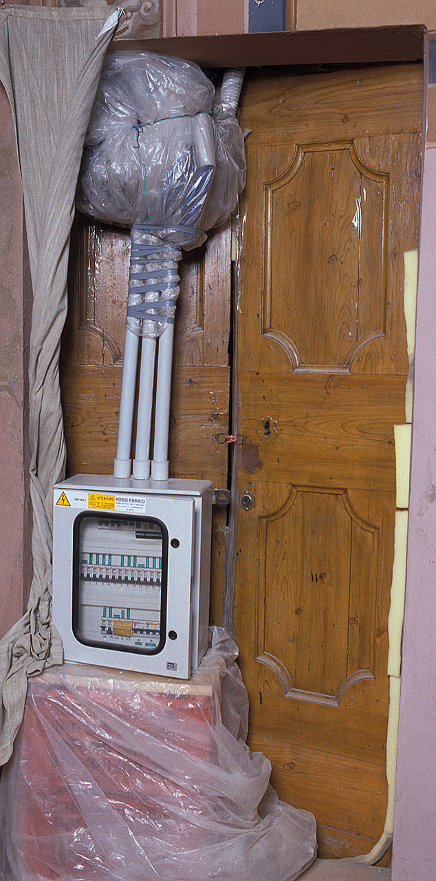 porta - bottega ferrarese (seconda metà sec. XVIII)