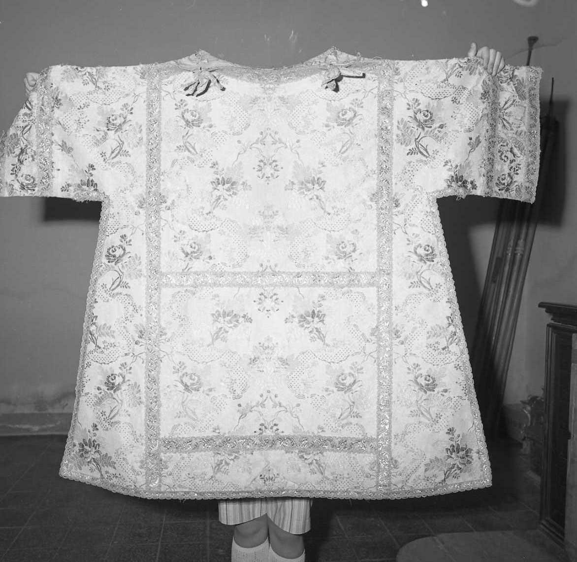 paramento liturgico - manifattura italiana (sec. XVIII)