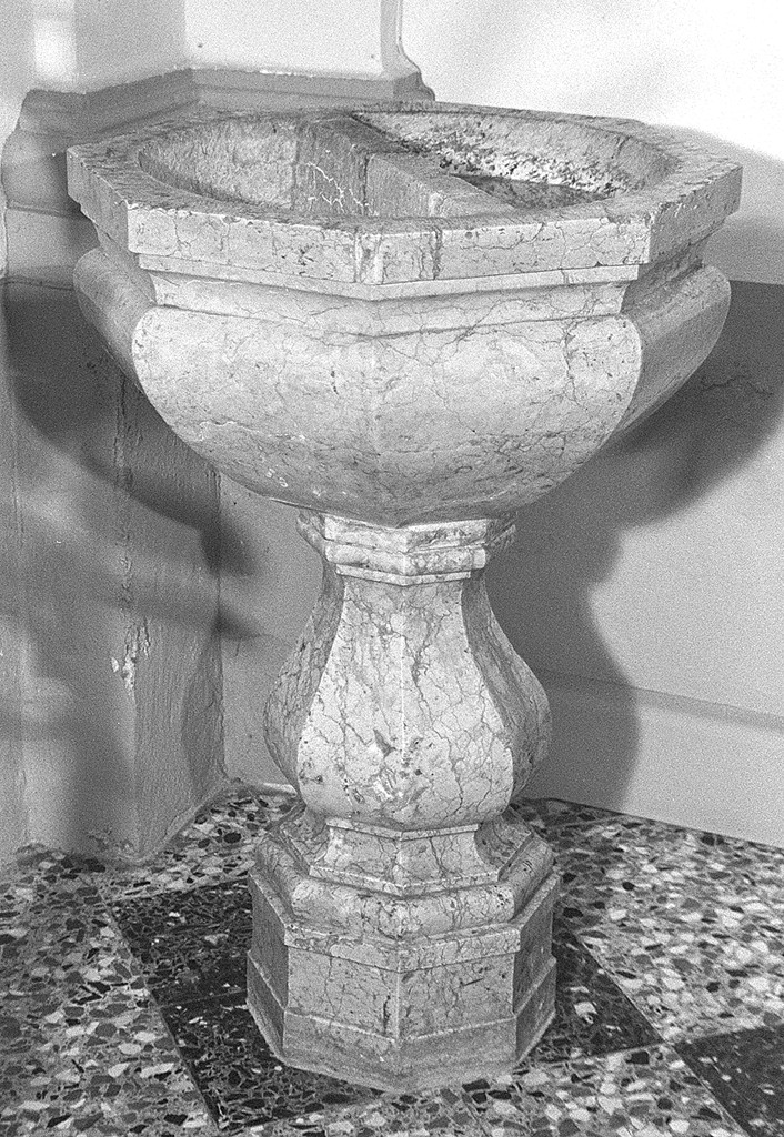 fonte battesimale, opera isolata - bottega Italia settentrionale (secc. XVI/ XVII)