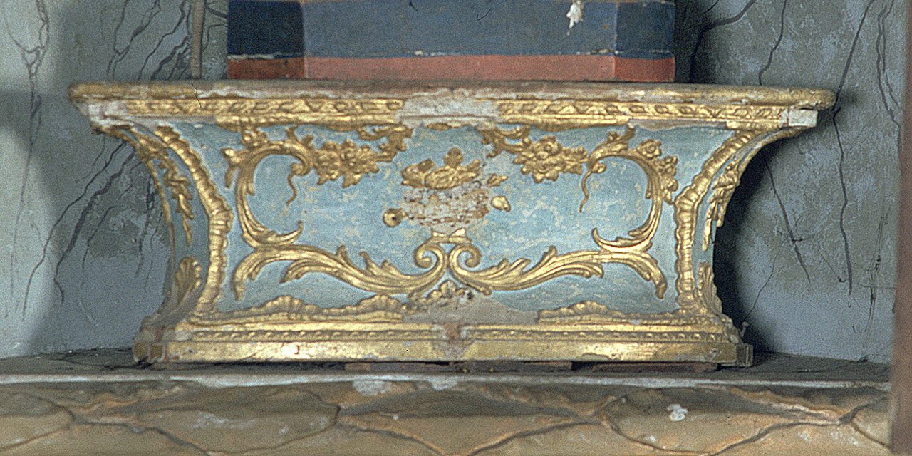 piedistallo di statua, opera isolata - bottega ferrarese (terzo quarto sec. XVIII)