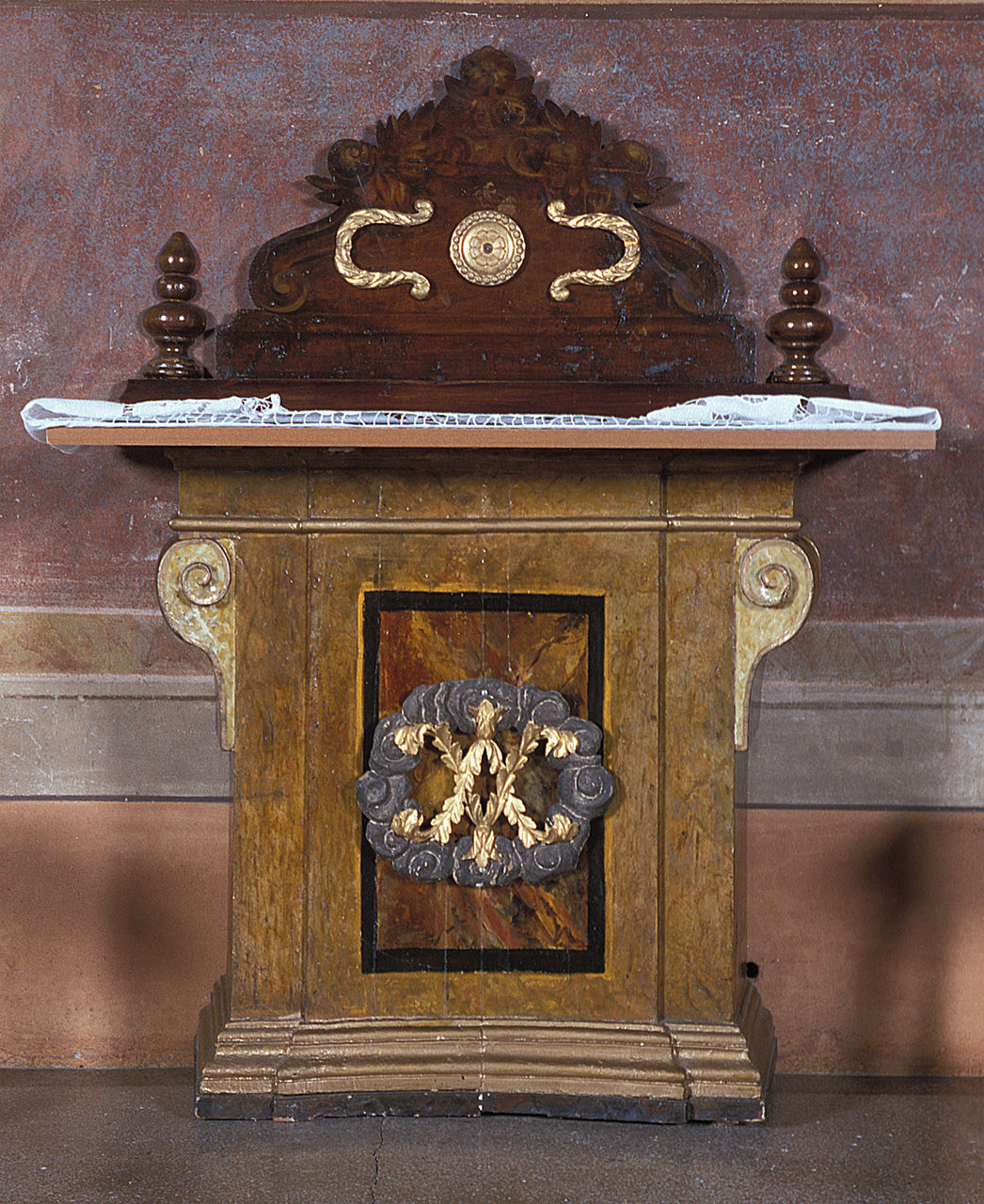 mobile, opera isolata - manifattura emiliana (prima metà sec. XIX)