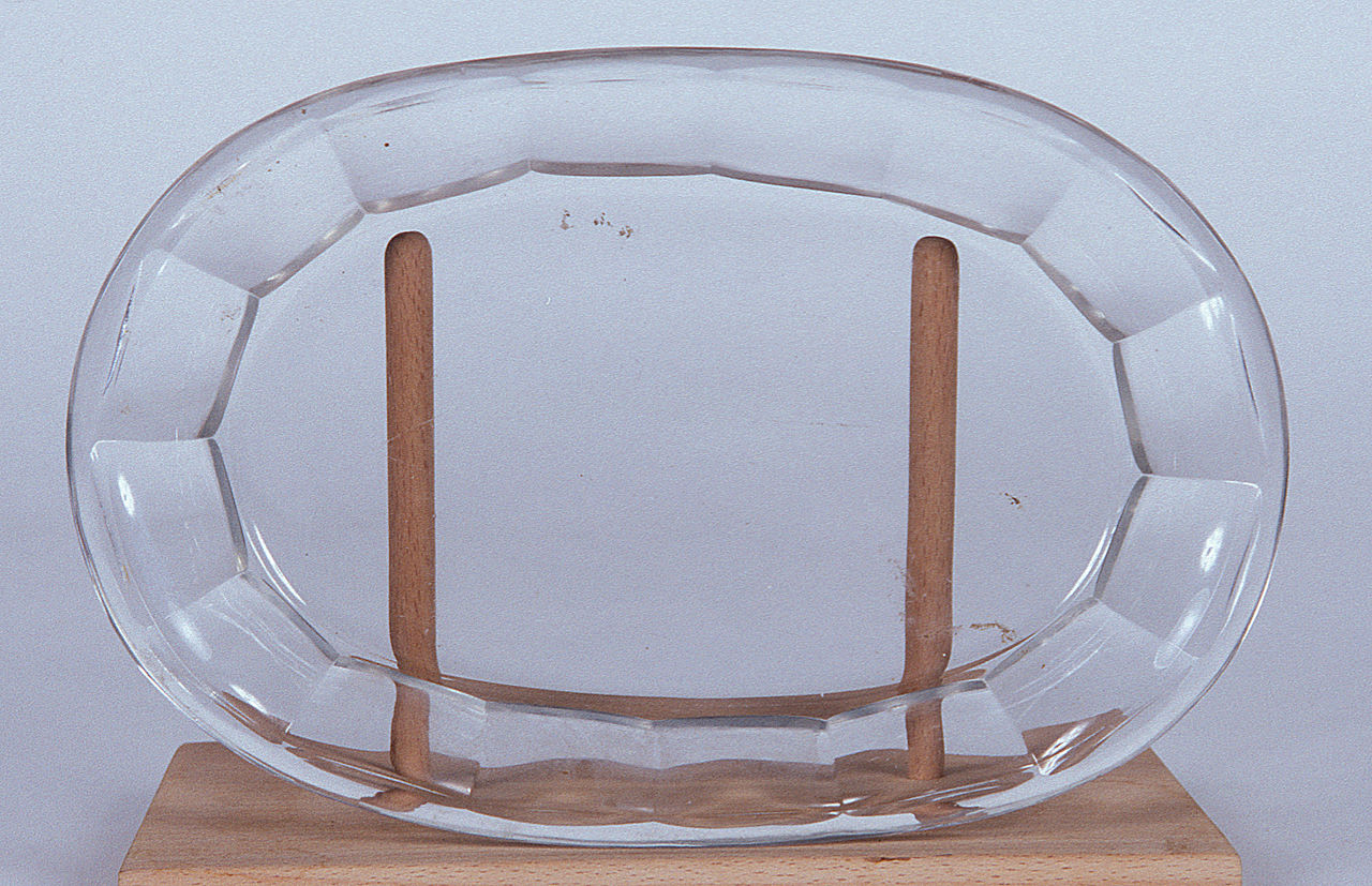 vassoio porta ampolline, elemento d'insieme - manifattura italiana (primo quarto sec. XX)