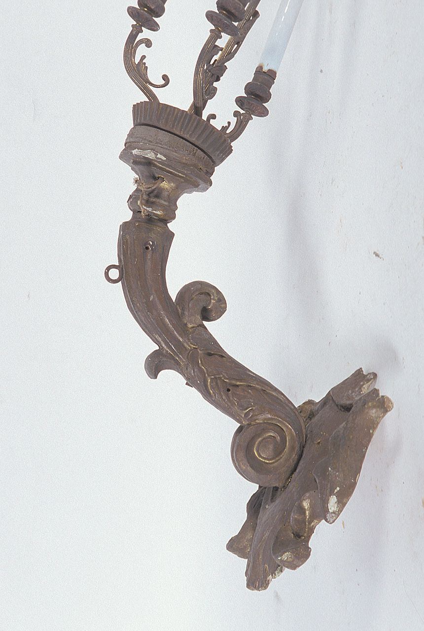 candeliere da parete, serie - manifattura emiliana (ultimo quarto sec. XIX)