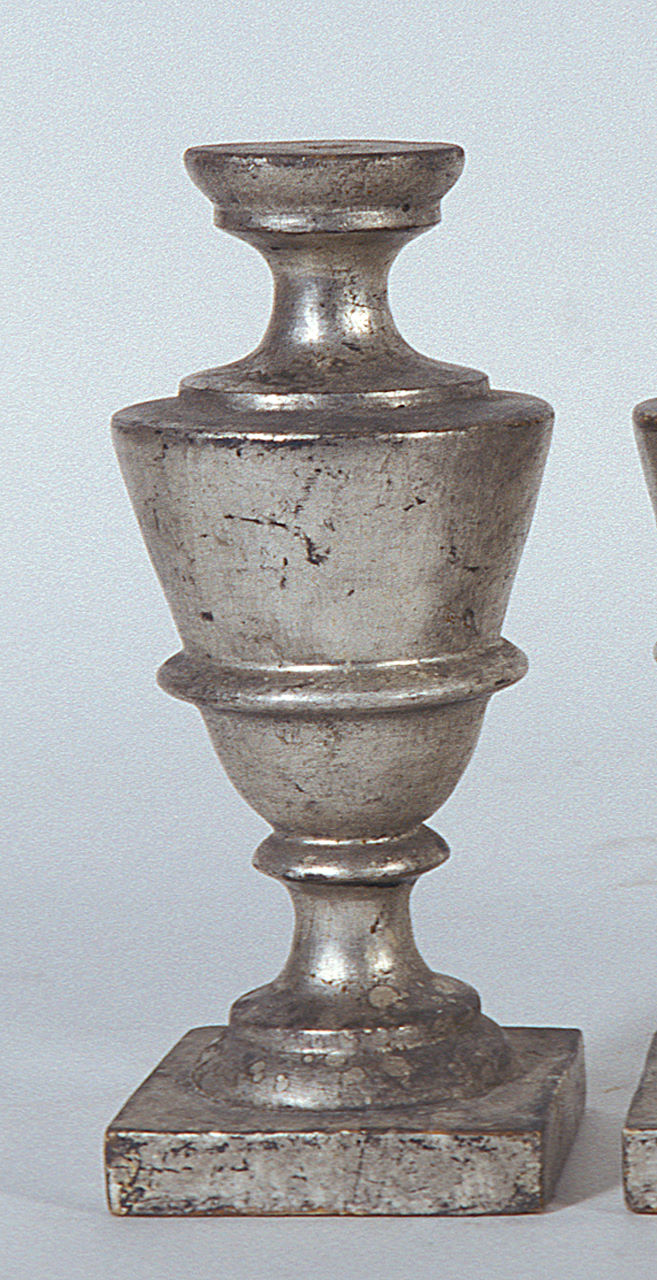 vaso d'altare, serie - manifattura ferrarese (seconda metà sec. XIX)