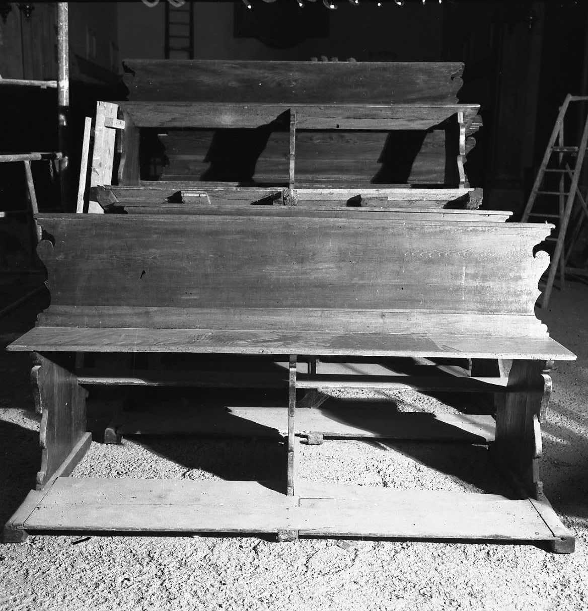 banco da chiesa, serie - bottega di Castiglione dei Pepoli (secc. XVIII/ XIX)