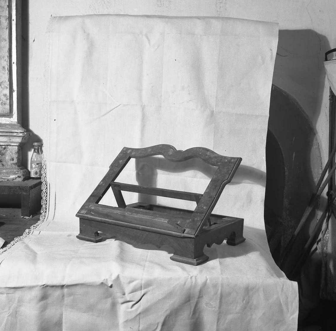 leggio d'altare - bottega di Castiglione dei Pepoli (fine/inizio secc. XVIII/ XIX)