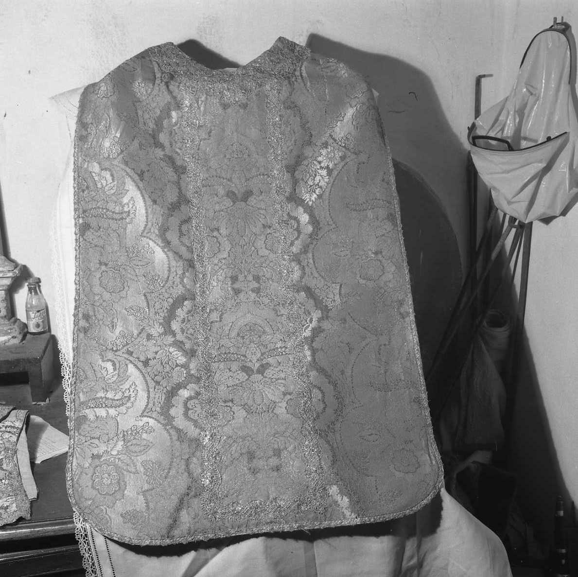 paramento liturgico - manifattura veneziana (prima metà sec. XVIII)