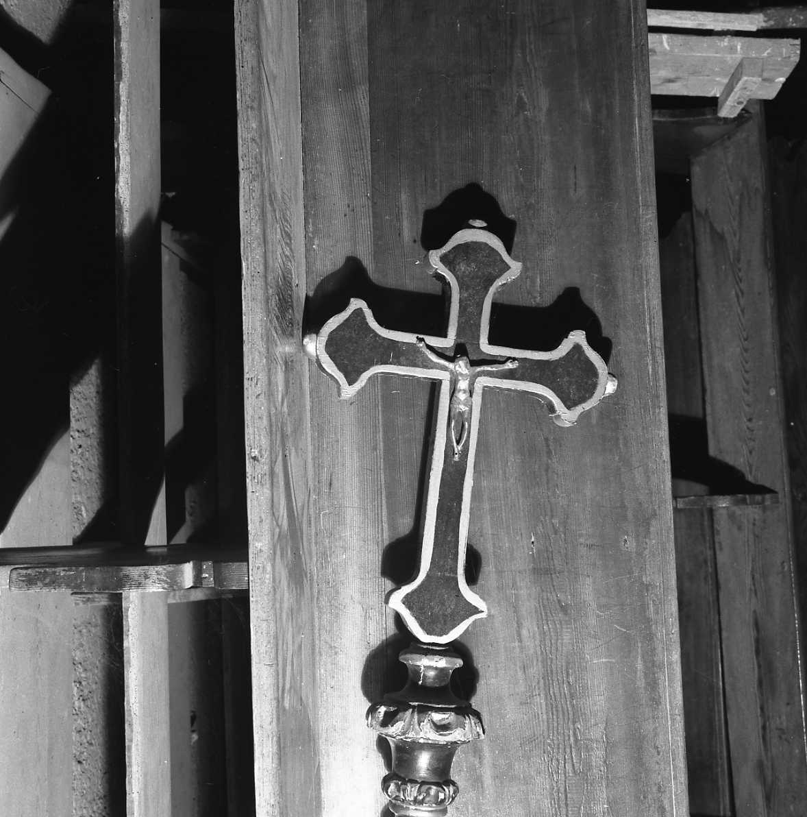 croce processionale - bottega di Castiglione dei Pepoli (sec. XIX)