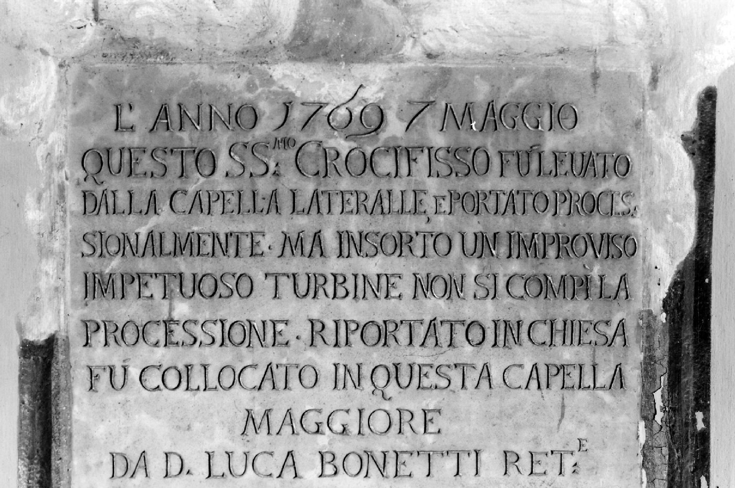 lapide celebrativa - manifattura ferrarese (sec. XVIII)