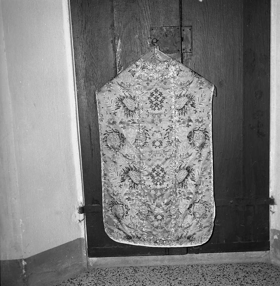 paramento liturgico - manifattura emiliana (sec. XVIII)