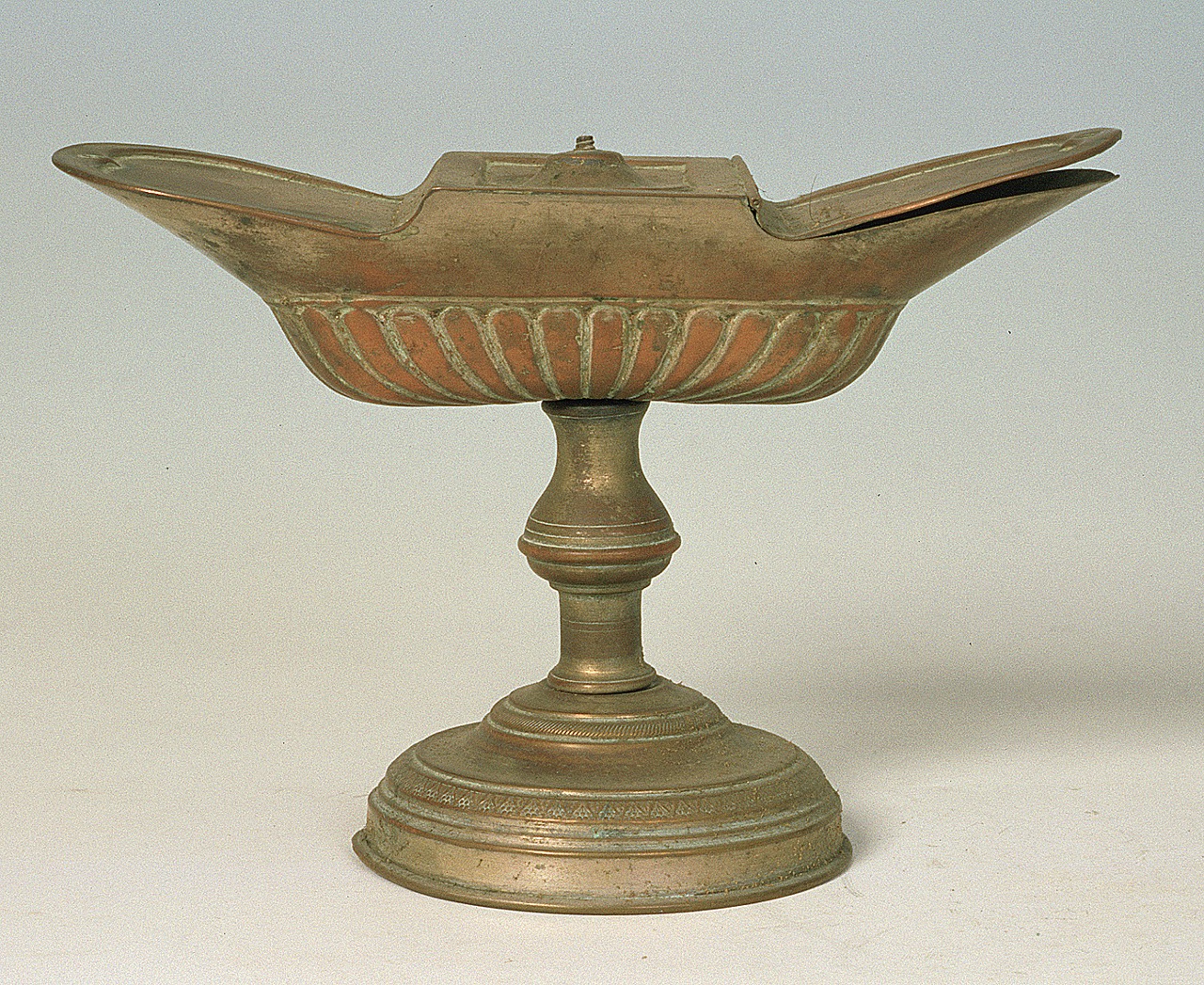 navicella portaincenso - manifattura italiana (ultimo quarto sec. XIX)