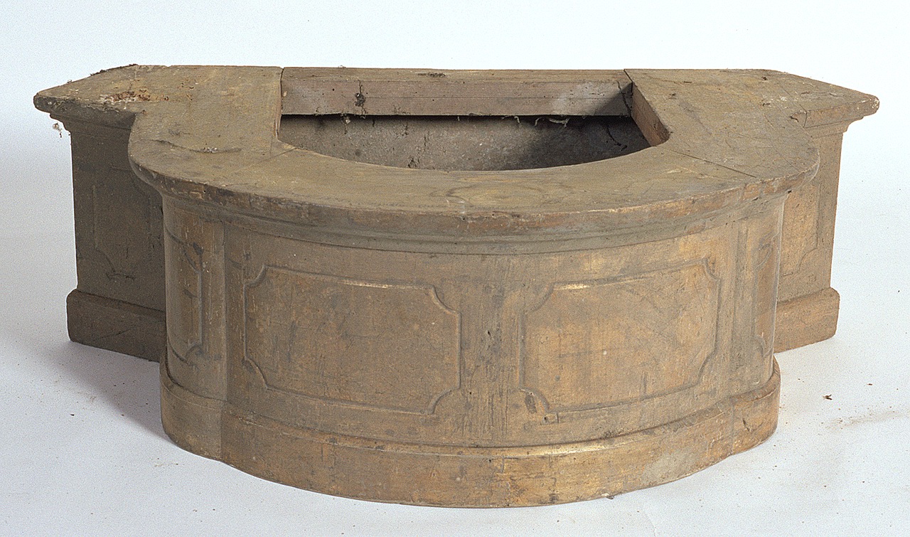 piedistallo di statua - manifattura ferrarese (seconda metà sec. XIX)