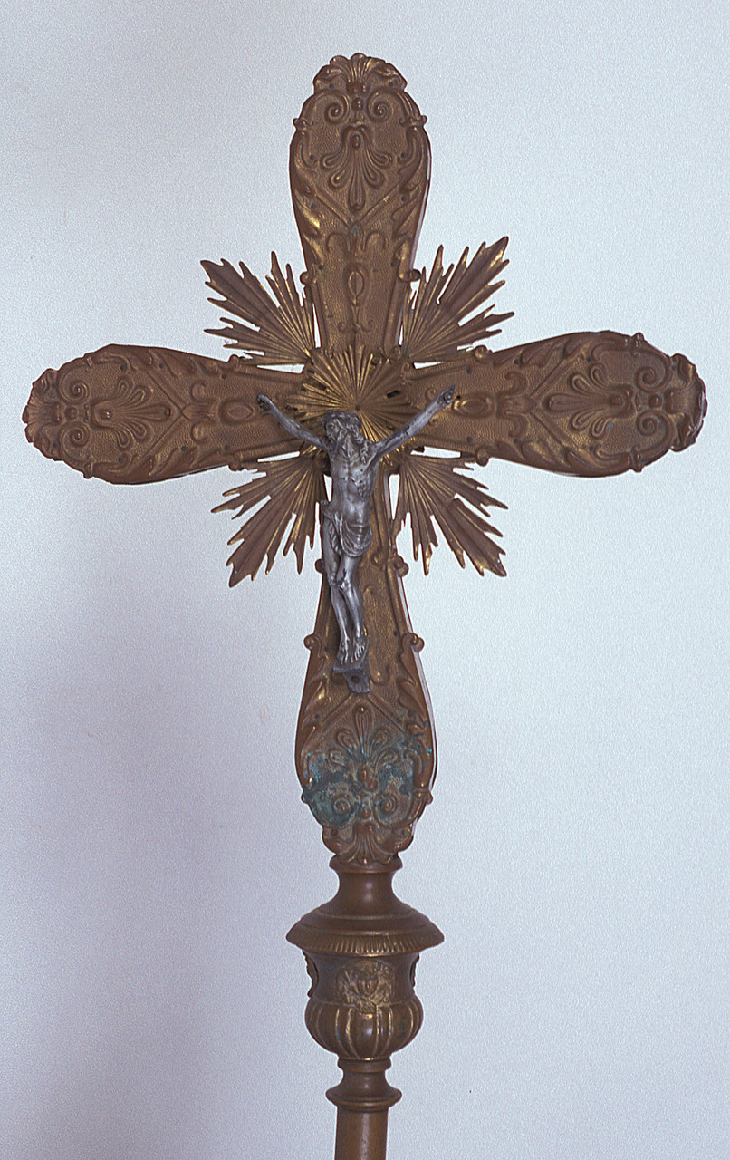 croce processionale, opera isolata - produzione italiana (primo quarto sec. XX)