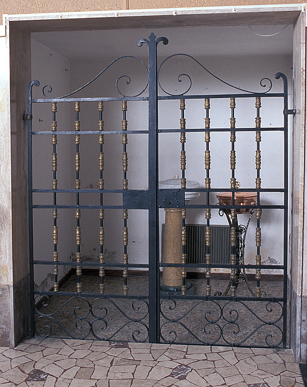 cancellata, opera isolata - ambito ferrarese (sec. XIX)