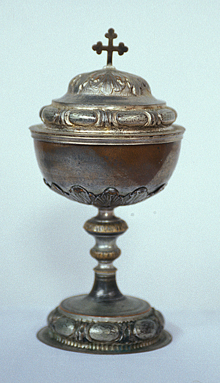 pisside - bottega ferrarese (metà sec. XVIII)