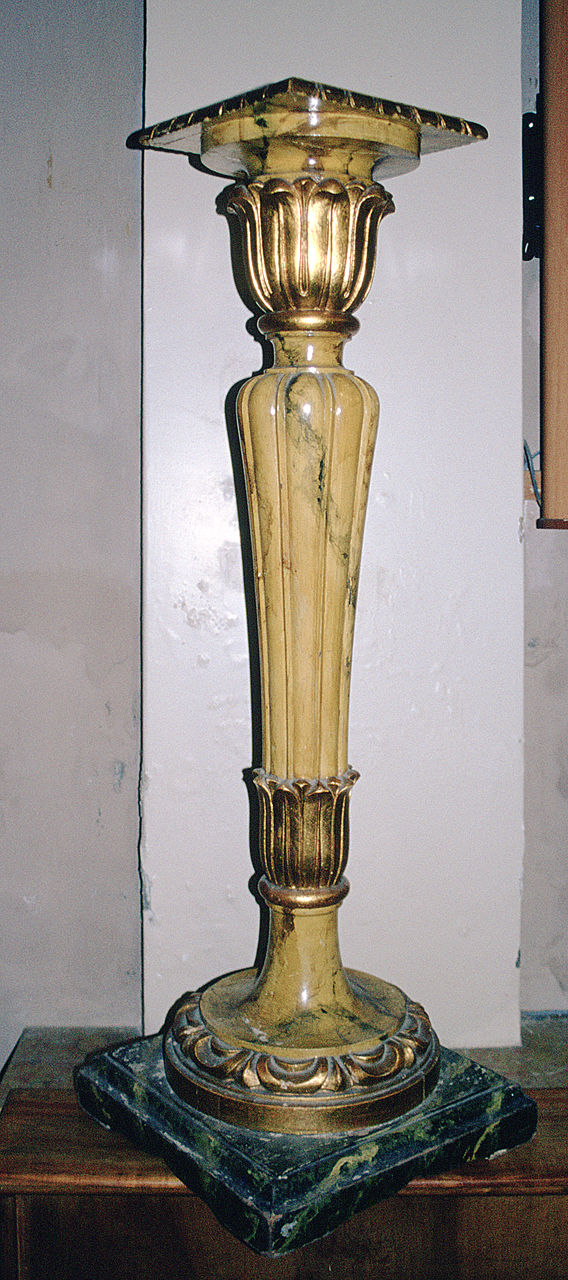 colonna, serie - ambito ferrarese (primo quarto sec. XX)