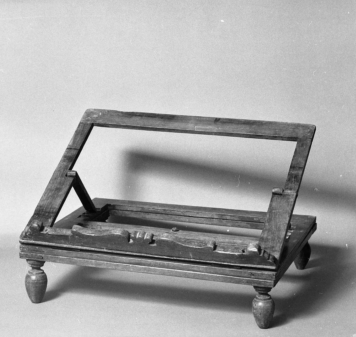 leggio d'altare - bottega emiliano-romagnola (sec. XIX)