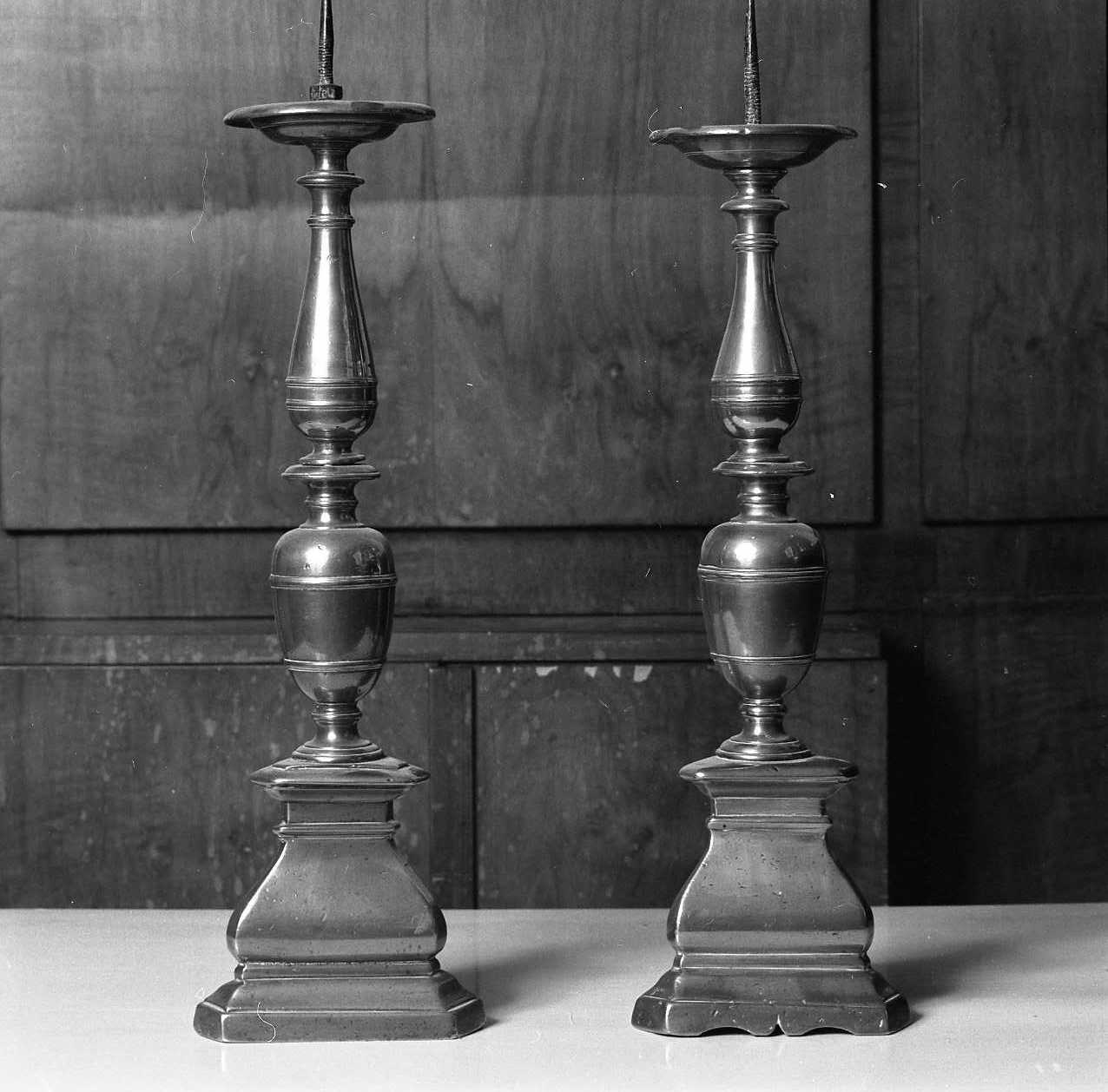 candeliere da chiesa, serie - bottega emiliano-romagnola (sec. XIX)