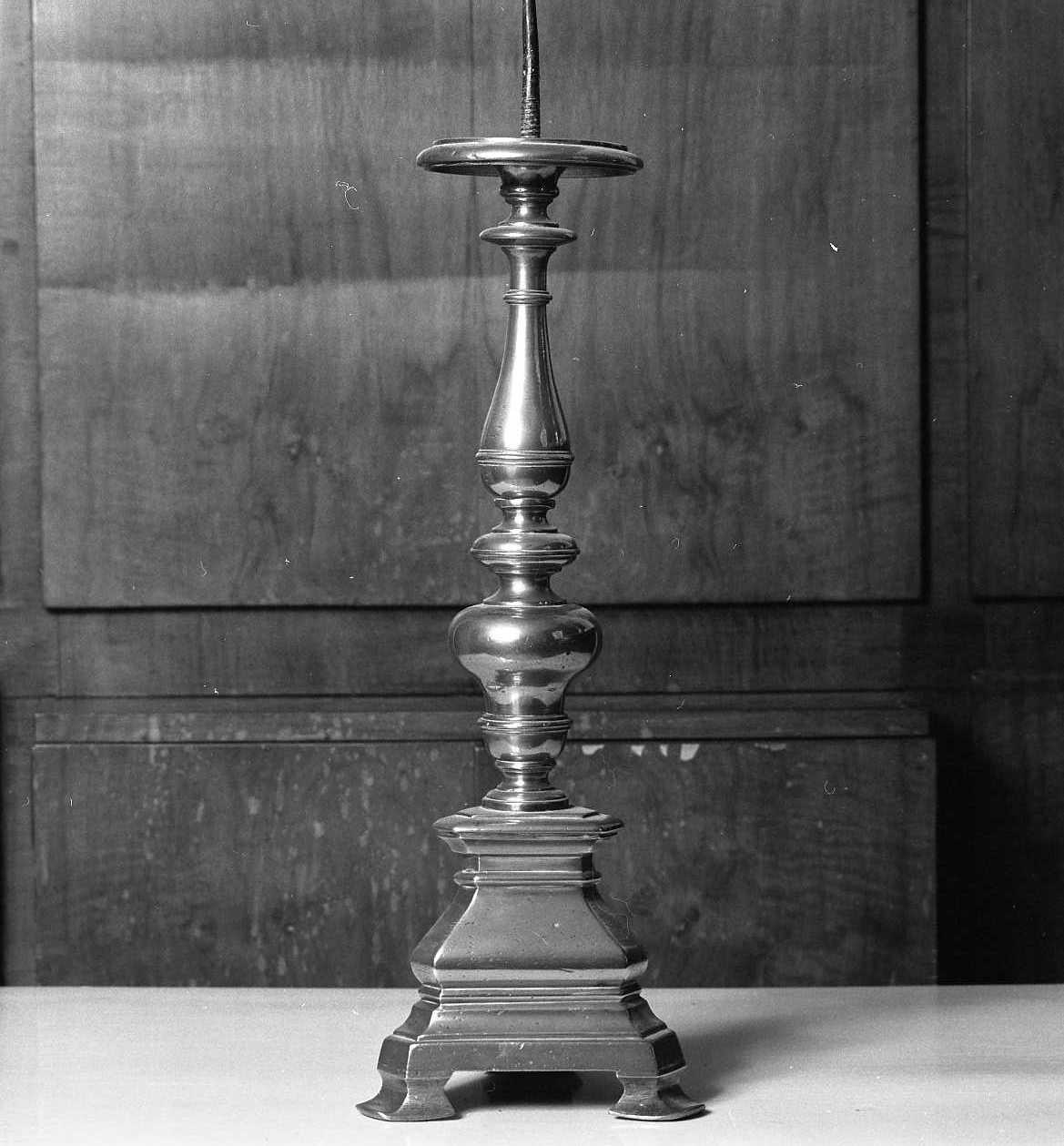 candeliere da chiesa, serie - bottega emiliano-romagnola (sec. XIX)