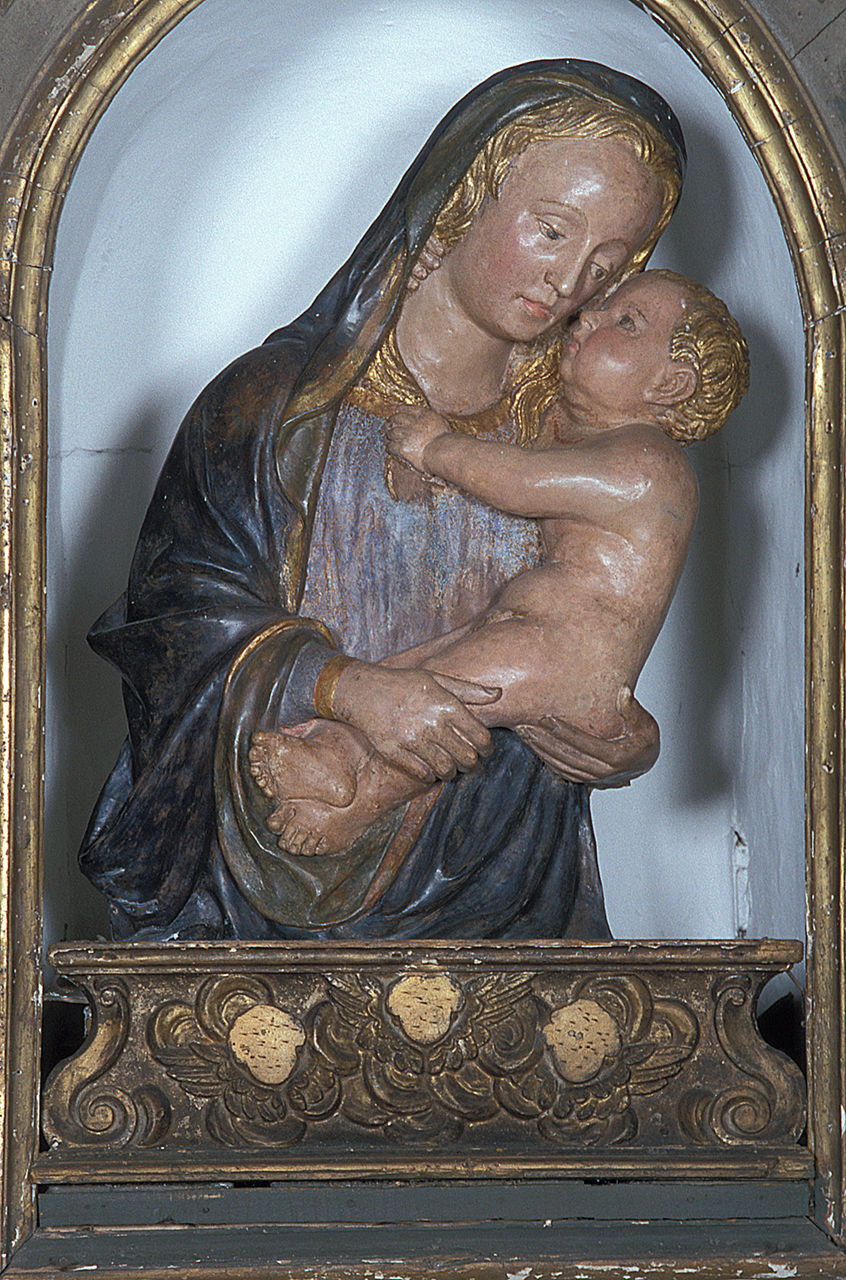 Madonna con Bambino (rilievo, elemento d'insieme) - bottega emiliana (ultimo quarto sec. XV)