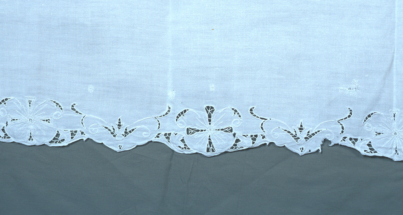 tovaglia d'altare, opera isolata - manifattura italiana (primo quarto sec. XX)