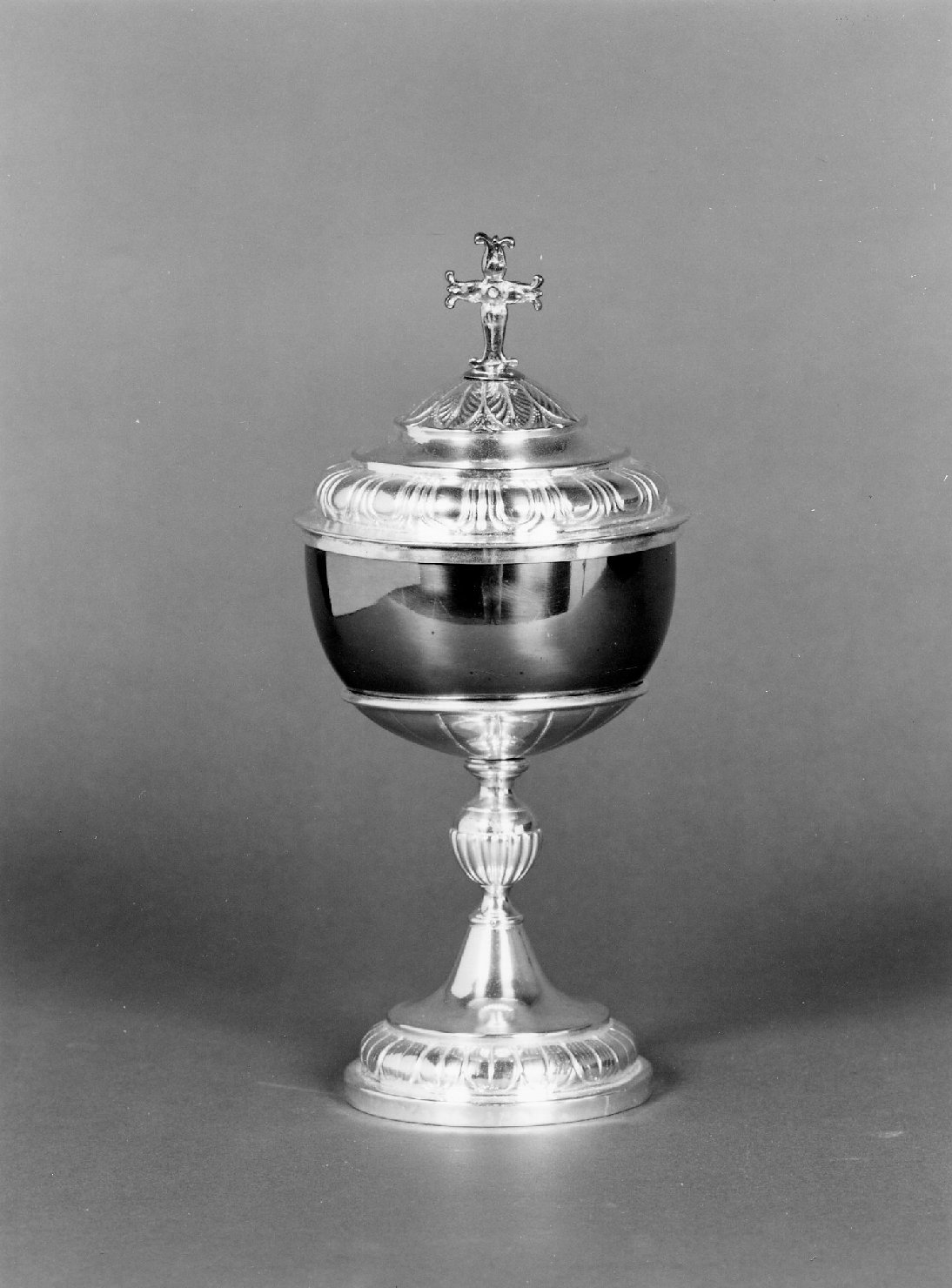 pisside - manifattura emiliana (fine sec. XIX)