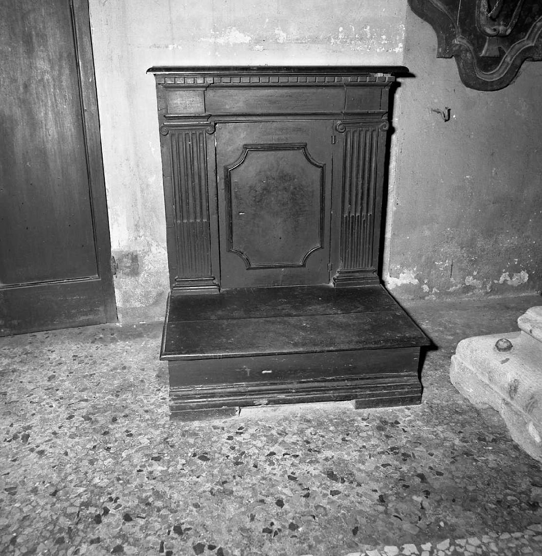 inginocchiatoio - bottega emiliana (secc. XVII/ XVIII)