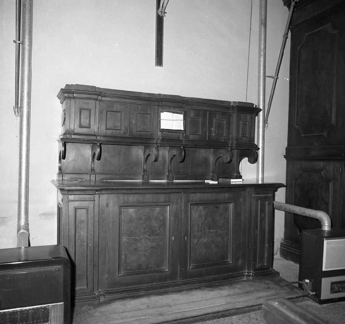 mobile - bottega emiliana (sec. XVIII)