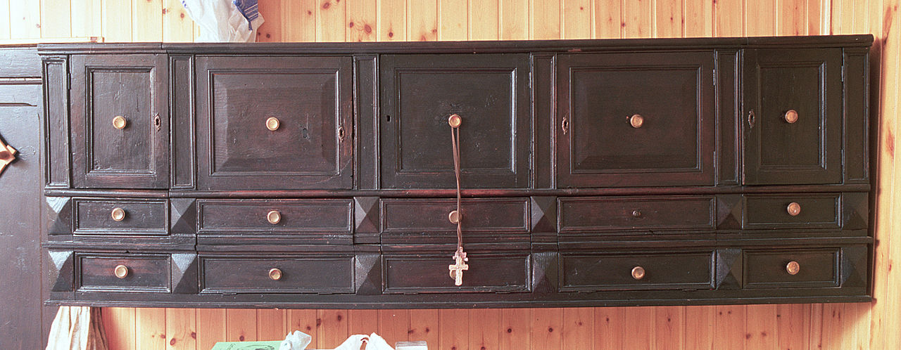 mobile - bottega ferrarese (sec. XVIII)