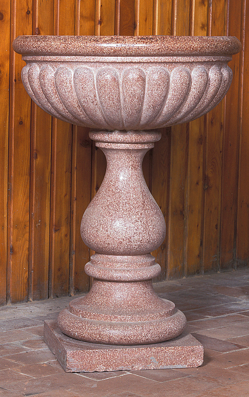 fonte battesimale - a fusto, opera isolata - bottega italiana (secc. XIX/ XX)