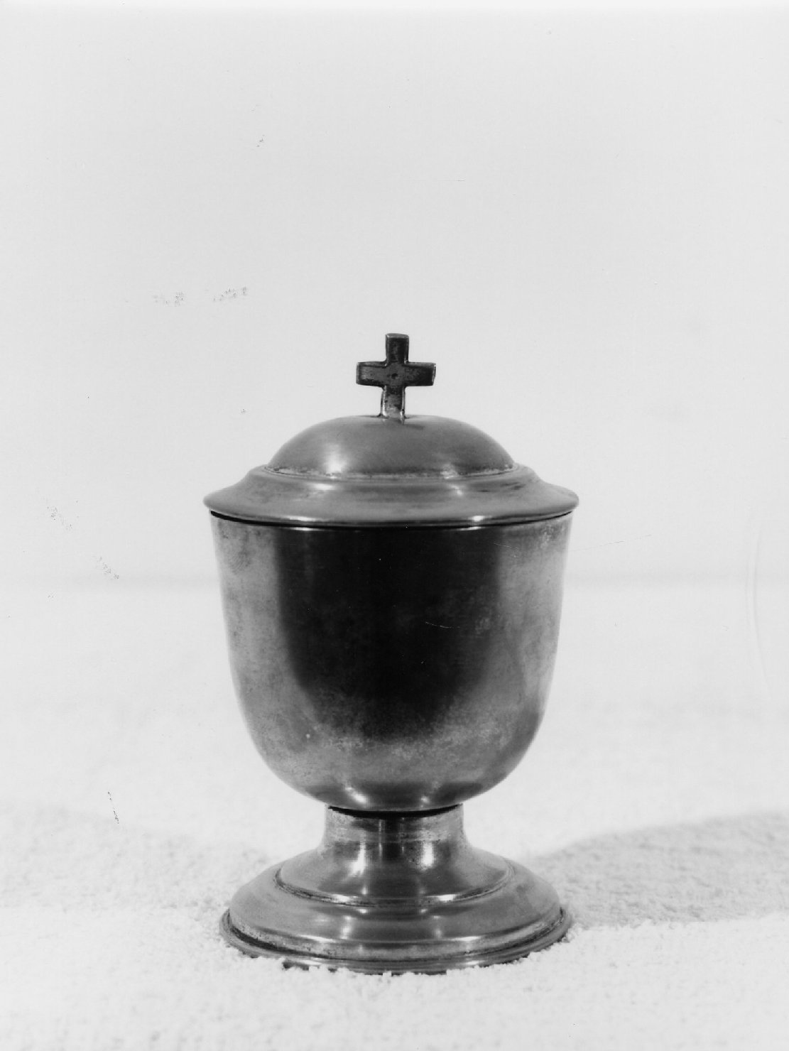 pisside - produzione italiana (primo quarto sec. XX)