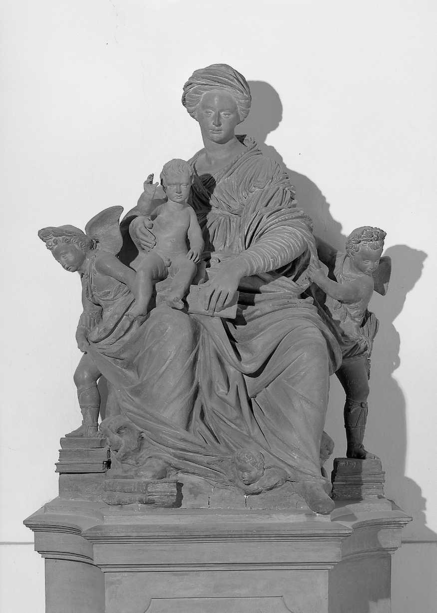 Madonna della Sapienza, Madonna col Bambino in trono tra due angeli (gruppo scultoreo) di Zacchi Zaccaria detto Zaccaria da Volterra (prima metà sec. XVI)