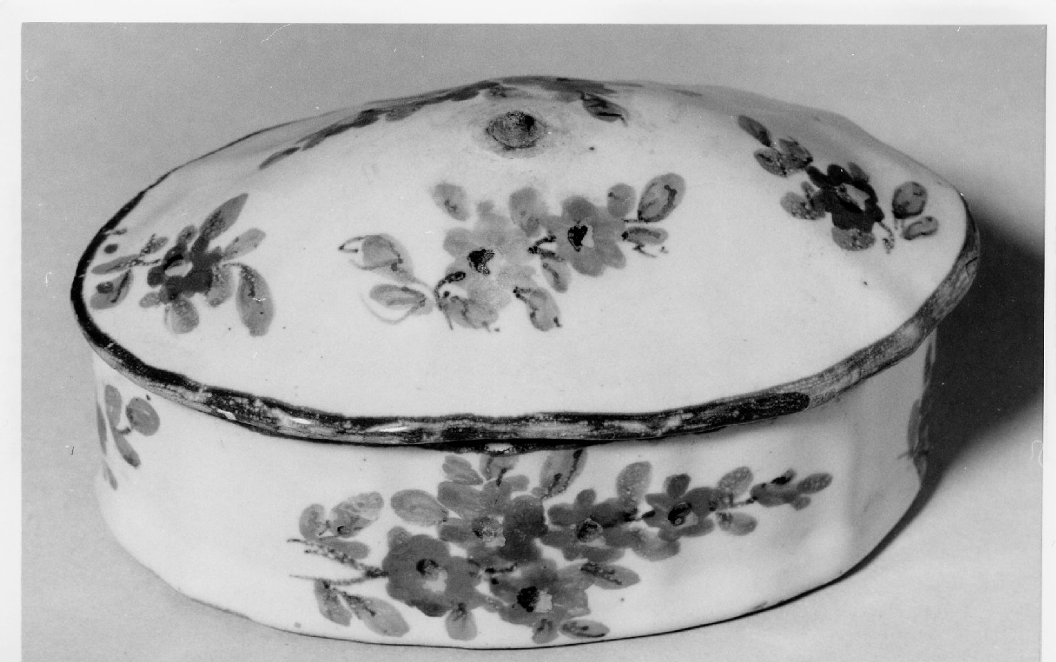 scatola - manifattura Italia centro-settentrionale (prima metà sec. XIX)