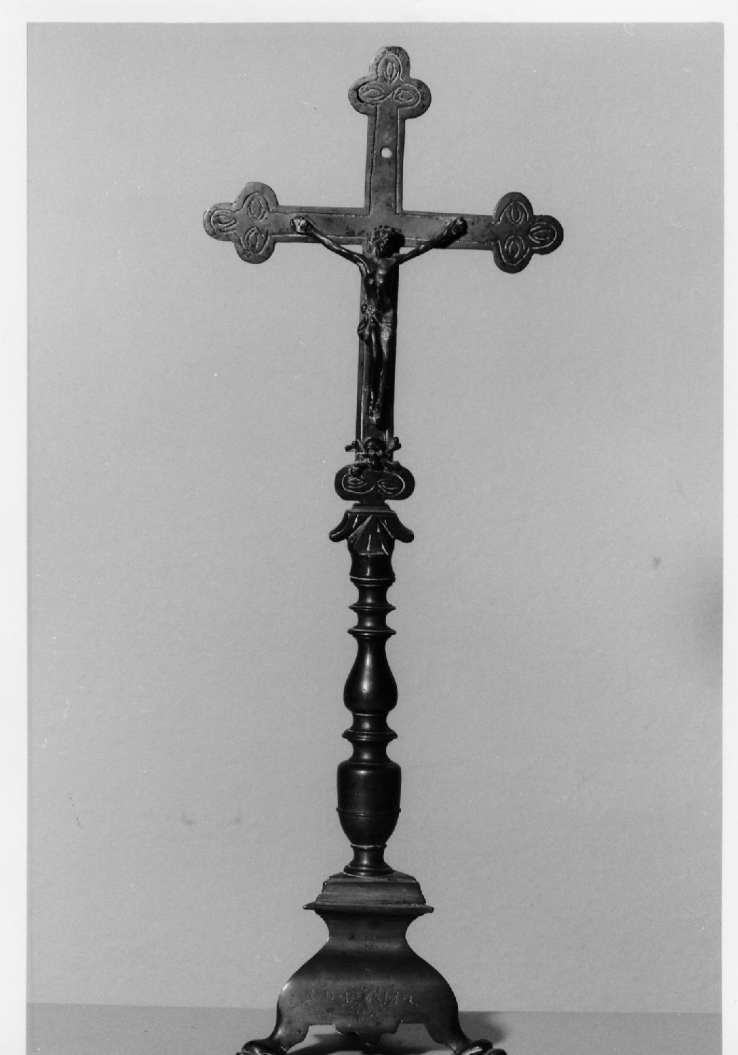 croce - produzione Italia settentrionale (seconda metà sec. XIX)