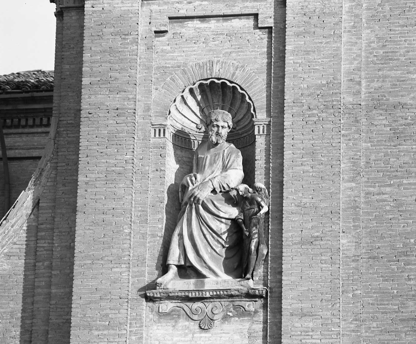 San Matteo evangelista (statua) di Provaglia Orazio (prima metà sec. XVII)