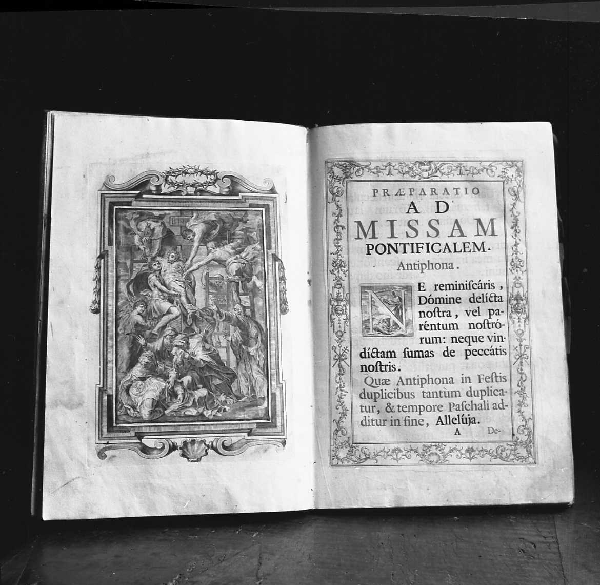 coperta di libro liturgico, serie - manifattura Italia centrale (metà sec. XVII)