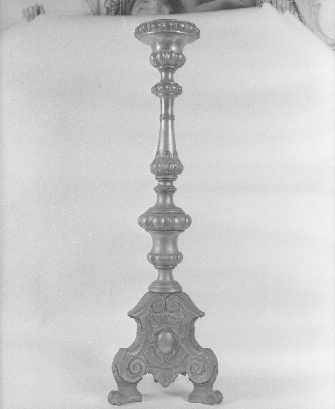 candeliere, serie - manifattura bolognese (ultimo quarto sec. XVIII)