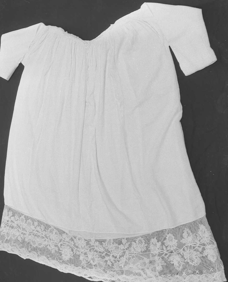 camice - manifattura bolognese (primo quarto sec. XX)