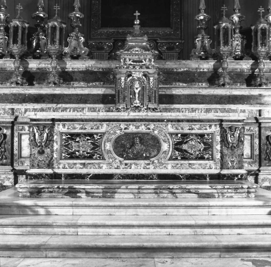 altare maggiore di Ambrosi Camillo (seconda metà sec. XVIII)