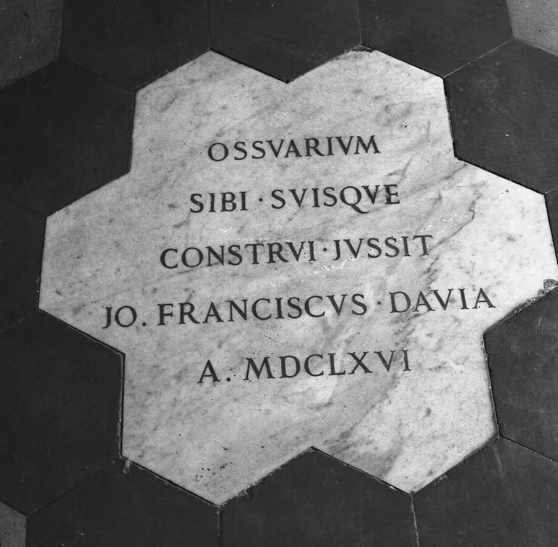 lapide - produzione bolognese (terzo quarto sec. XVII)