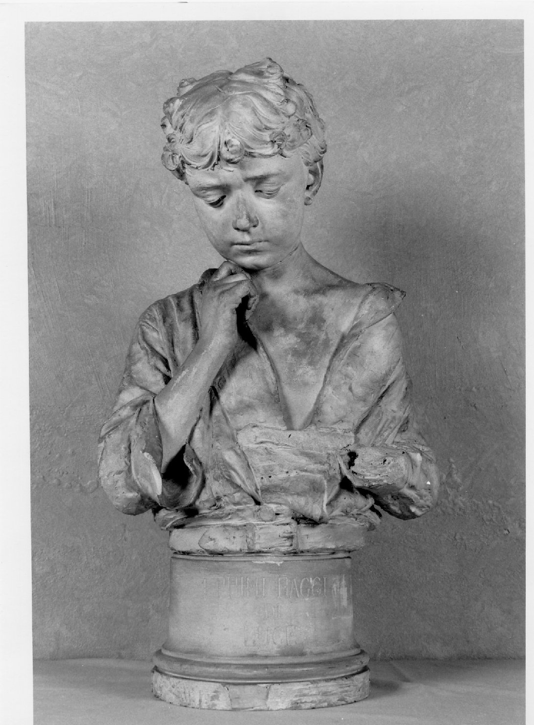 I primi raggi di luce, figura di fanciullo (busto) di Balboni Carlo (sec. XIX)